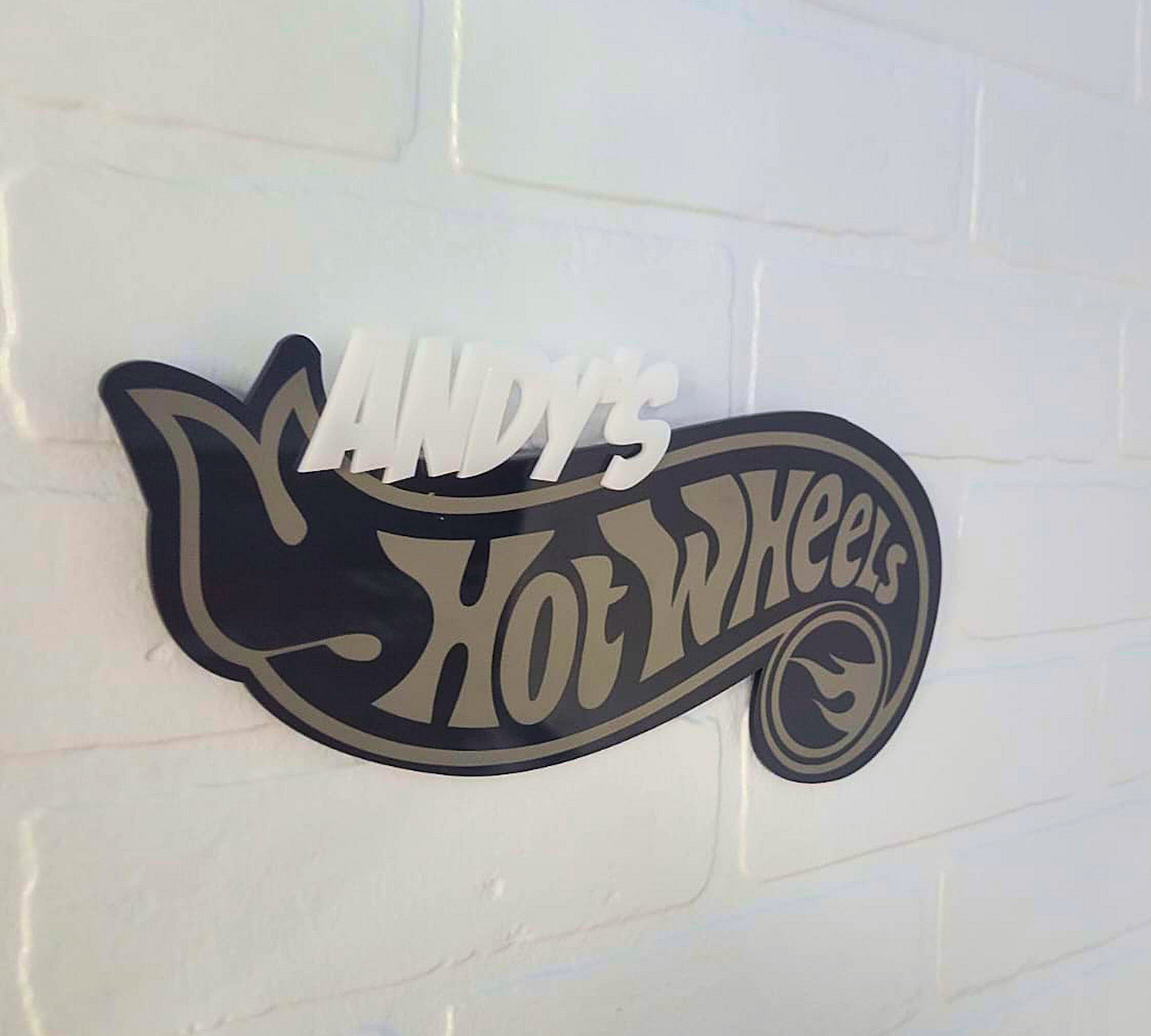 Hot Wheels Treasure Hunt Logo sign with custom name