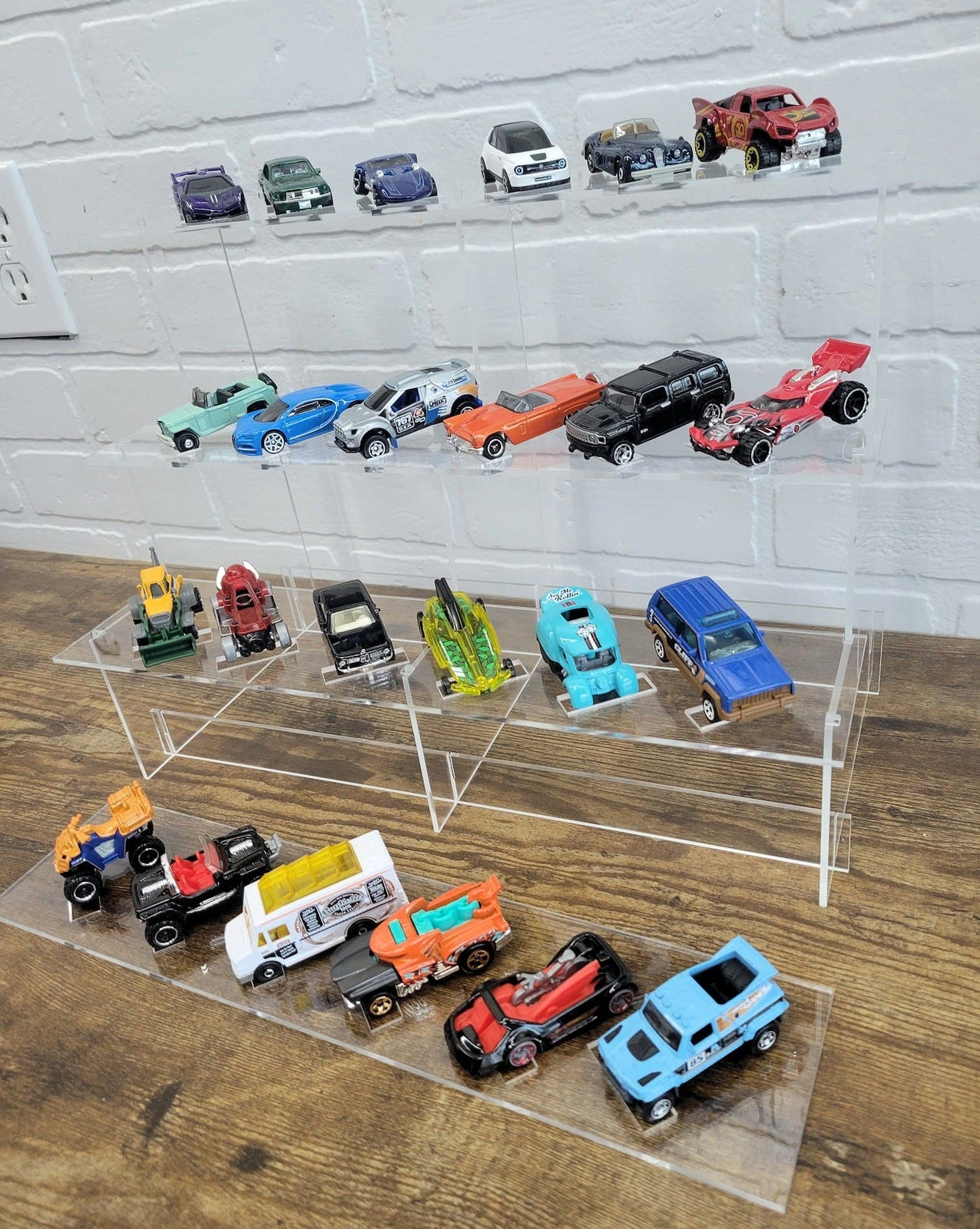 Acrylic Shelf Riser Display Tier, ideal for Detolf: Diecast 1:64 Collectible Cars