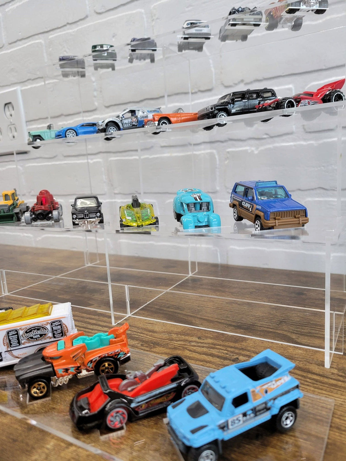 Acrylic Shelf Riser Display Tier, ideal for Detolf: Diecast 1:64 Collectible Cars