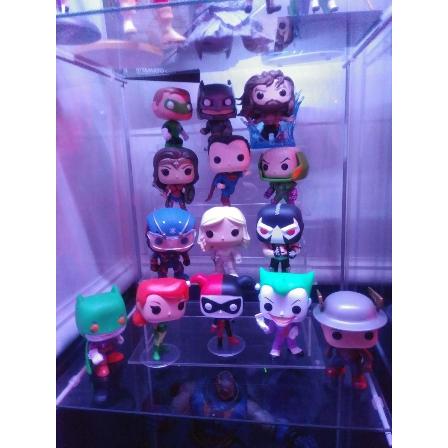 Acrylic Shelf Riser, Display Rack, ideal for Detolf, Funko POP